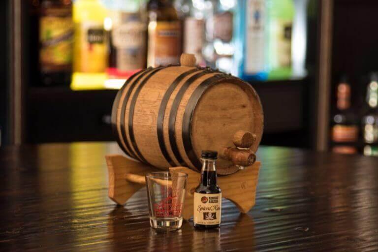 1 Liter Rum Liquor Flavoring Kit Red Head Oak Barrels